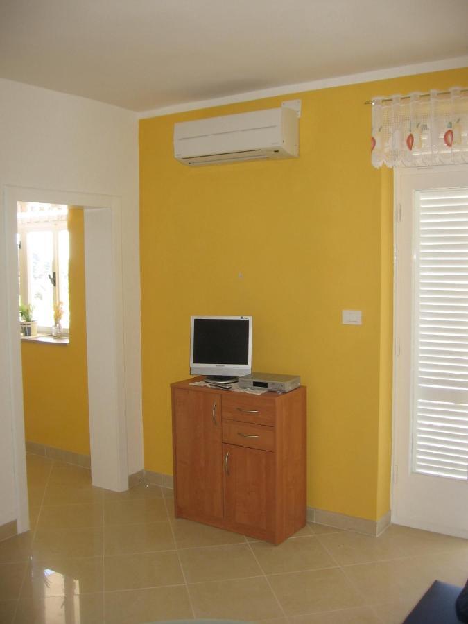 Redi A3 Rabac Exterior foto